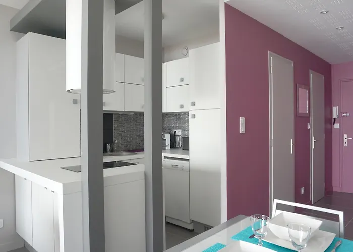 아파트 Location Moderne 4 Pers, Parking, Vue - Fr-1-323-427